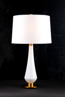Vault-17105 Lamp on Black 6-6